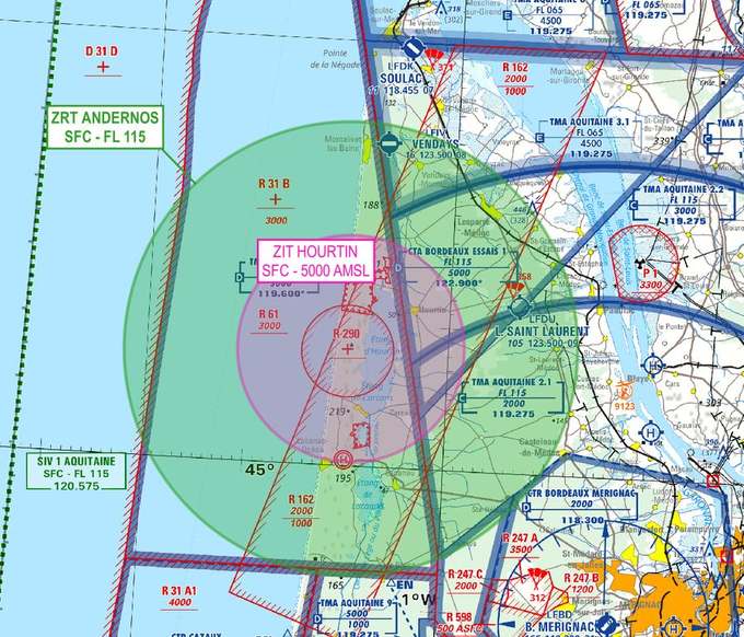 Carte OACI : zone interdite ZIT HOURTIN et zone réglementée ZRT ANDERNOS en Gironde